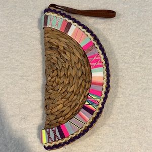 Le Pom Pom Straw Wristlet